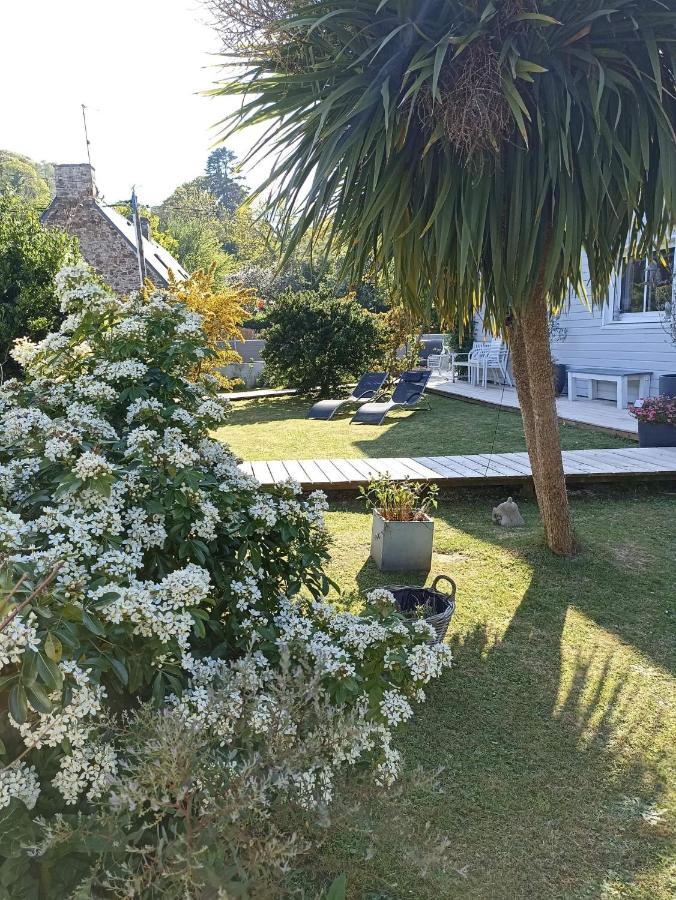 Lodge Avec Vue Sur La Riviere Lannion Exterior foto